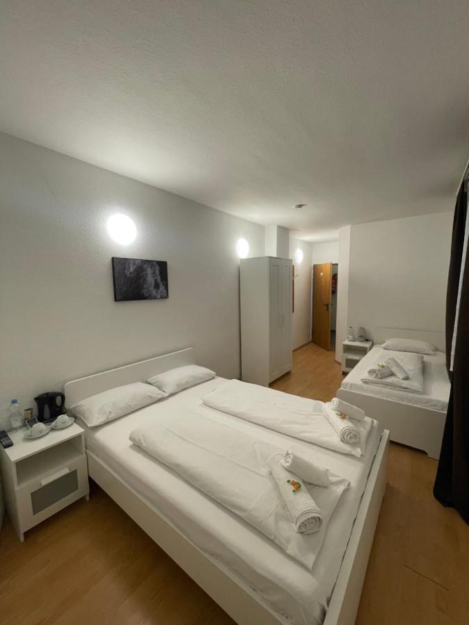 Hotel Starlight Frankfurt am Main Ngoại thất bức ảnh